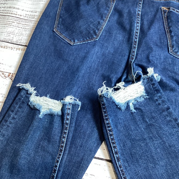 1125. Vigoss Dark Blue Skinny Jean EUC Size 32 - Picture 3 of 5